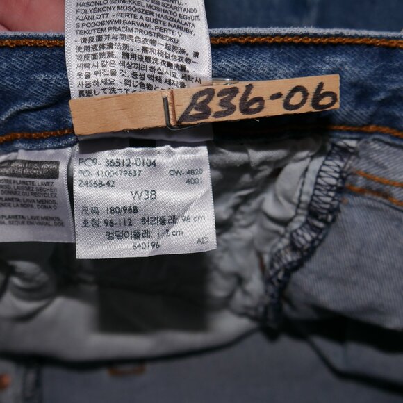 Levi's 501 Men’s Size 36-38 Jean Shorts Stretch Denim Jorts Medium Wash Blue EUC - Picture 7 of 9